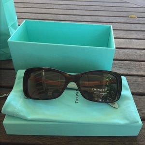 New Tiffany and co sunglasses